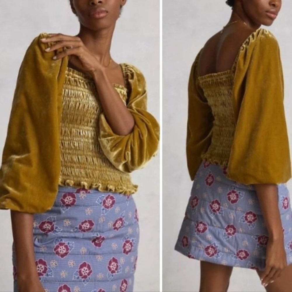 Anthropologie Womens Velvet Smocked Top L Gold Balloon Sleeve Whimsy Regencycore